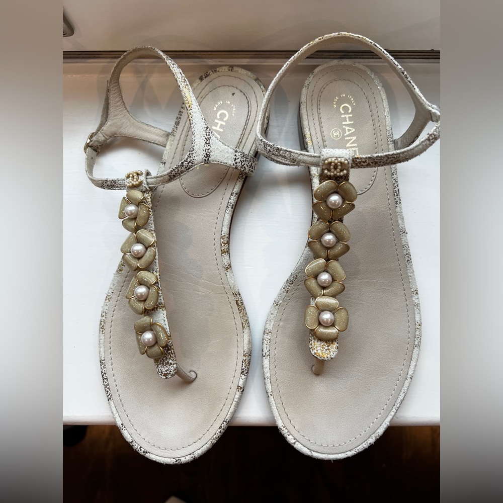 Chanel Gold Creme Calfskin Camellia Pearl Logo Thong